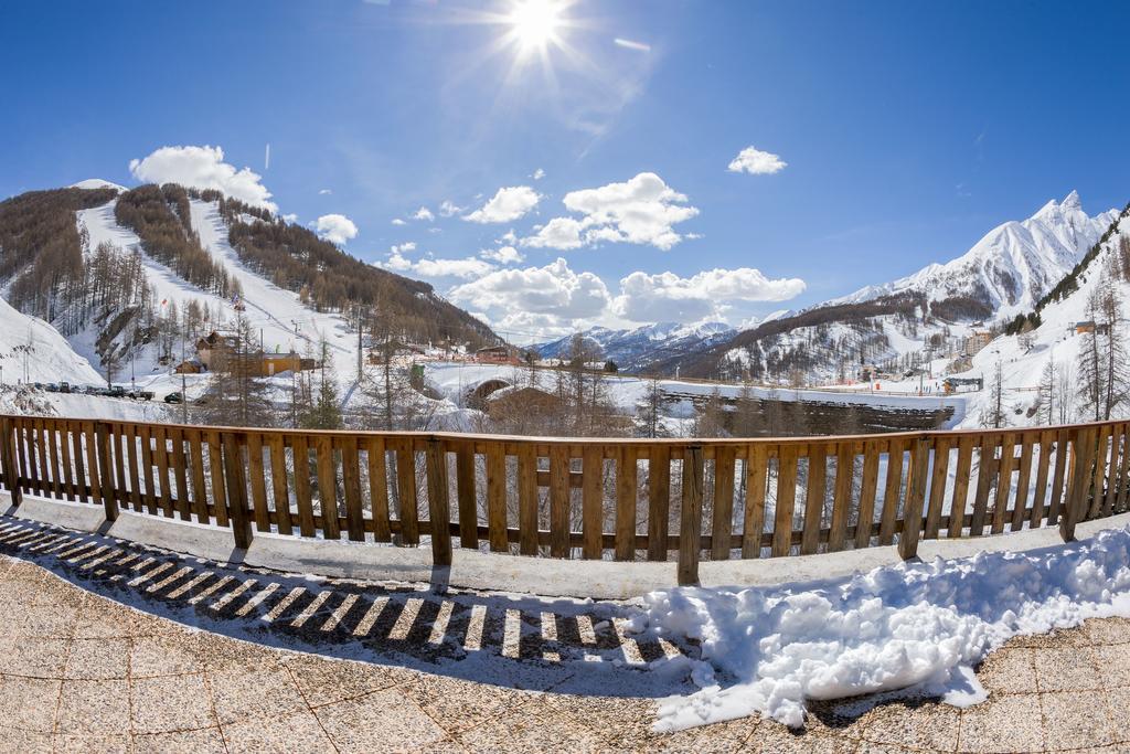 Le Sestriere Hotel อัลโลส ภายนอก รูปภาพ